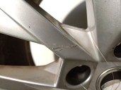 Recambio de llanta para skoda superb combi (3v5) 2.0 tdi referencia OEM IAM 3V0601025AN R188JX18H2ET44 