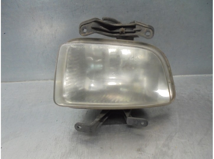 Recambio de faro antiniebla derecho para kia picanto 1.1 cat referencia OEM IAM 9220207000 