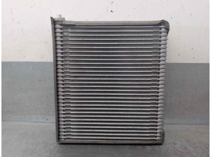 Recambio de evaporador aire acondicionado para infiniti fx 3.7 v6 cat referencia OEM IAM 27281EH10A  