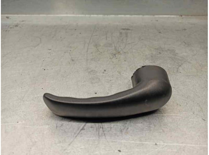 Recambio de maneta interior trasera derecha para opel sintra 2.2 16v dti referencia OEM IAM 
