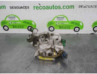 Recambio de cerradura puerta trasera izquierda para nissan cabstar tl110 3.5 referencia OEM IAM 2350804  3 PUERTAS