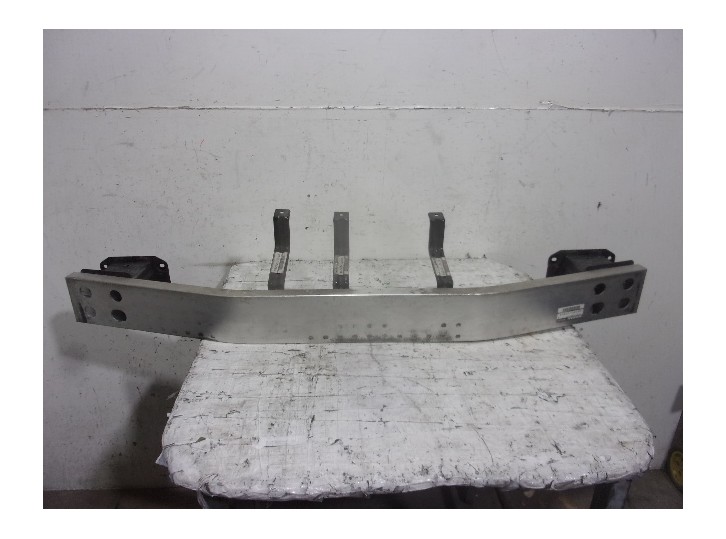 Recambio de refuerzo paragolpes trasero para infiniti fx 3.7 v6 cat referencia OEM IAM 850301CX0A DE ALUMINIO 5 PUERTAS