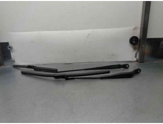 Recambio de brazo limpia delantero derecho para renault twingo 1.5 dci diesel referencia OEM IAM 288818509R  