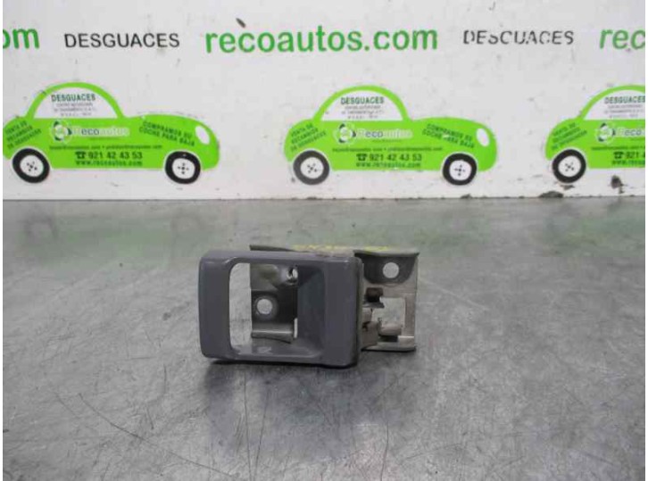 Recambio de maneta interior delantera izquierda para nissan cabstar tl110 3.5 referencia OEM IAM 2350812  