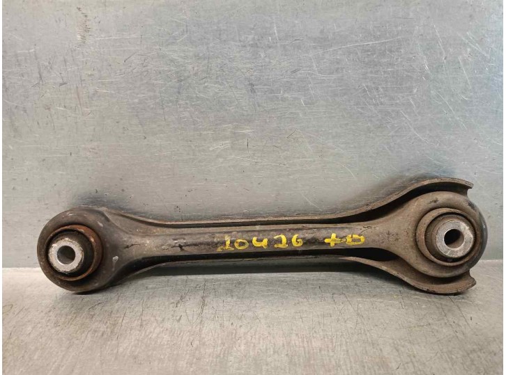 Recambio de brazo suspension superior trasero derecho para ssangyong rodius 2.7 turbodiesel cat referencia OEM IAM 4570121000  