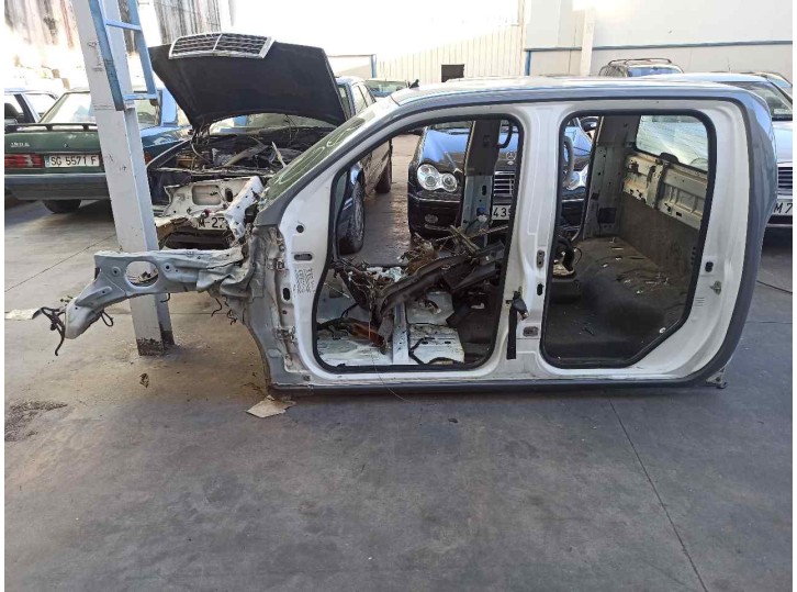 Recambio de carroceria para nissan navara pick-up (d40m) 2.5 dci cat referencia OEM IAM 76022EB36J CABINA DOBLE CORTE CARROCERIA