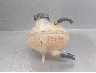 Recambio de deposito expansion para jeep compass (mp, m6, mv, m7) 1.4 multiair referencia OEM IAM 68250057AB 68289857AA 53331946