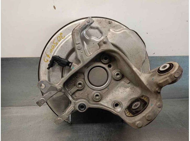 Right rear stub axle replacement part for Volvo XC60 OEM IAM reference 31658320 