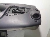 Recambio de salpicadero para renault twingo 1.5 dci diesel referencia OEM IAM 8200536579 NEGRO Y GRIS 
