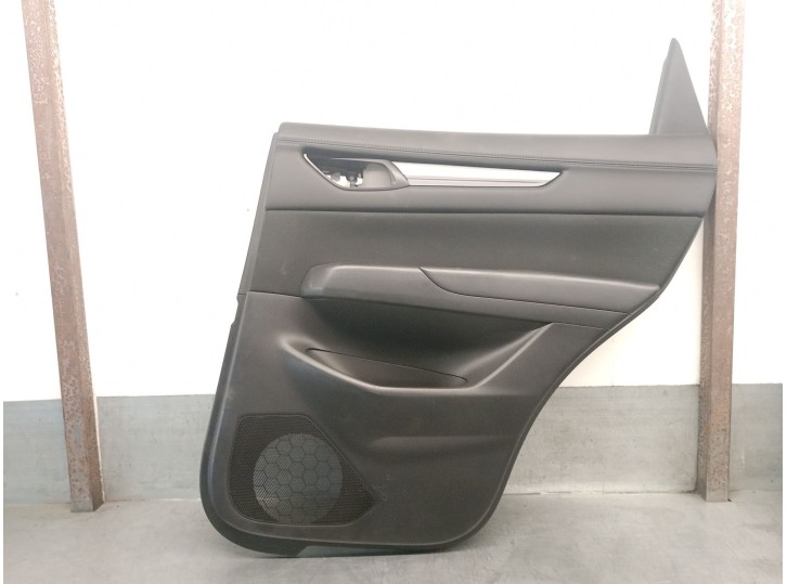 Recambio de guarnecido puerta trasera derecha para mazda cx-5 (kf) 2.0 referencia OEM IAM KB8C6853X KB8T68520A02 