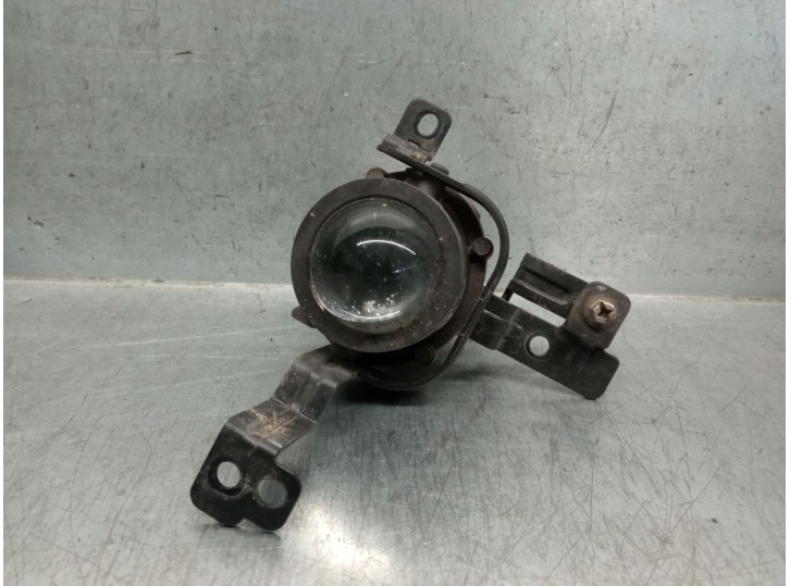 Recambio de faro antiniebla derecho para kia stonic (yb) 1.2 cvvt referencia OEM IAM 922012D9 92202H8600 