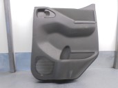 Recambio de guarnecido puerta trasera derecha para nissan navara pick-up (d40m) 2.5 dci cat referencia OEM IAM 829005X70B 