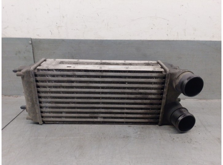 Recambio de intercooler para ford b-max (jk) 1.6 tdci referencia OEM IAM AV219L440AB  