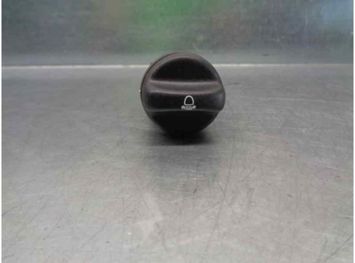 Recambio de mando luces salpicadero para dacia sandero ii 0.9 tce cat referencia OEM IAM 8201167988 