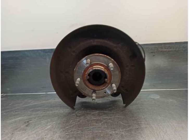 Recambio de mangueta trasera izquierda para chevrolet cruze 2.0 diesel cat referencia OEM IAM 13345403  