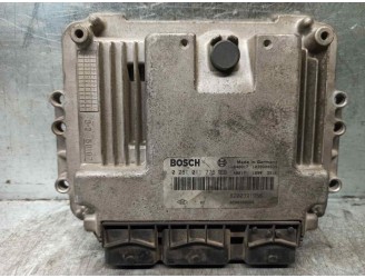Recambio de centralita motor uce para renault grand scénic ii (jm0/1_) 1.9 dci (jm0g, jm12, jm1g, jm2c) referencia OEM IAM 82003