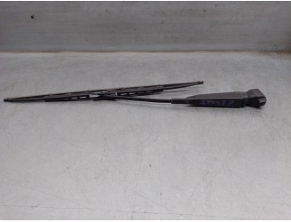 Recambio de brazo limpia trasero para mg streetwise 1.4 referencia OEM IAM DKG000090  