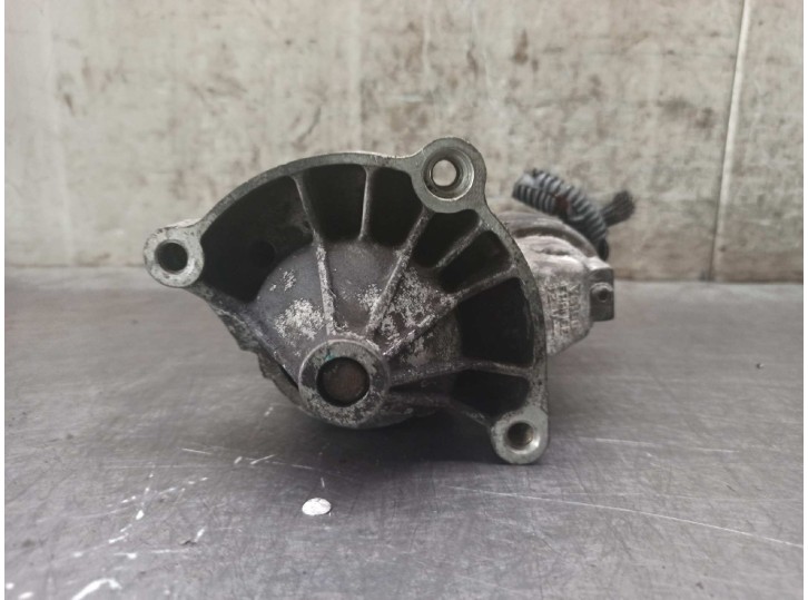 Replacement starter motor for Lancia Zeta 2.1 Turbodiesel CAT OEM IAM reference 6E30249CRD VALEO