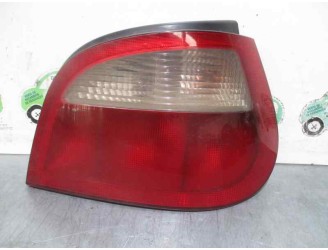 Recambio de piloto trasero derecho para renault megane i fase 2 berlina (ba0) 1.9 dci diesel cat referencia OEM IAM 7700428321 