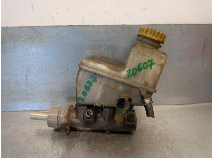 Recambio de bomba freno para fiat stilo (192) 1.9 jtd cat referencia OEM IAM 0204224658 Y21322 BOSCH