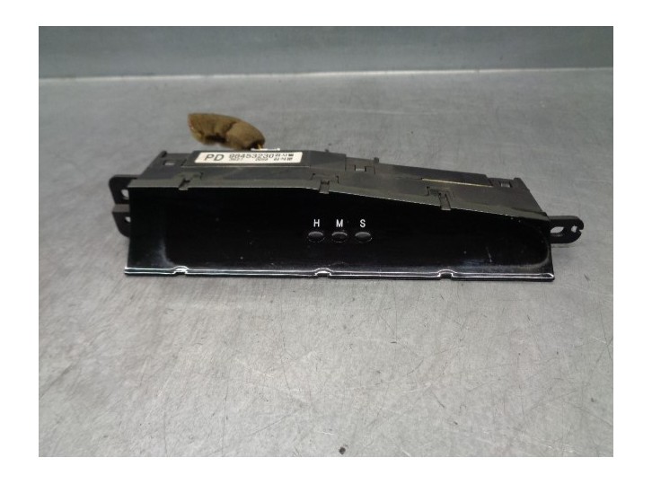 Recambio de pantalla multifuncion para daewoo evanda 2.0 cat referencia OEM IAM 96453230 