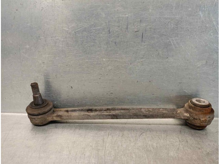 Recambio de brazo suspension inferior trasero derecho para ssangyong rodius 2.7 turbodiesel cat referencia OEM IAM 1513500253  