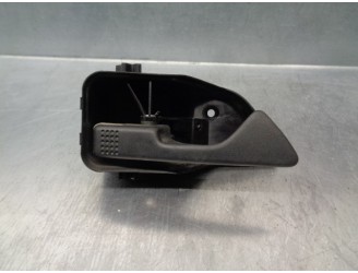 Recambio de maneta interior trasera izquierda para ford sierra berlina referencia OEM IAM 88BBA22601BA  