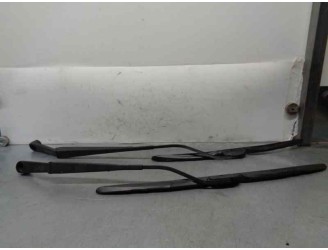 Recambio de brazo limpia delantero derecho para kia carens 2.0 turbodiesel cat referencia OEM IAM 0K2FB67321  