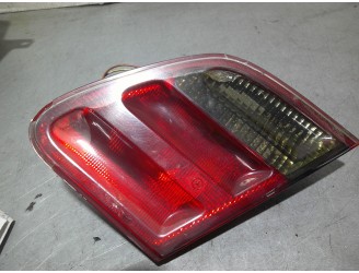 Recambio de piloto trasero derecho para mercedes-benz clase e (w210) berlina diesel 3.2 cdi cat referencia OEM IAM A2108208664 