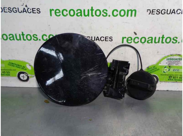 Replacement fuel filler flap for Renault Koleos 2.0 dCi diesel FAP OEM IAM reference 2788516 