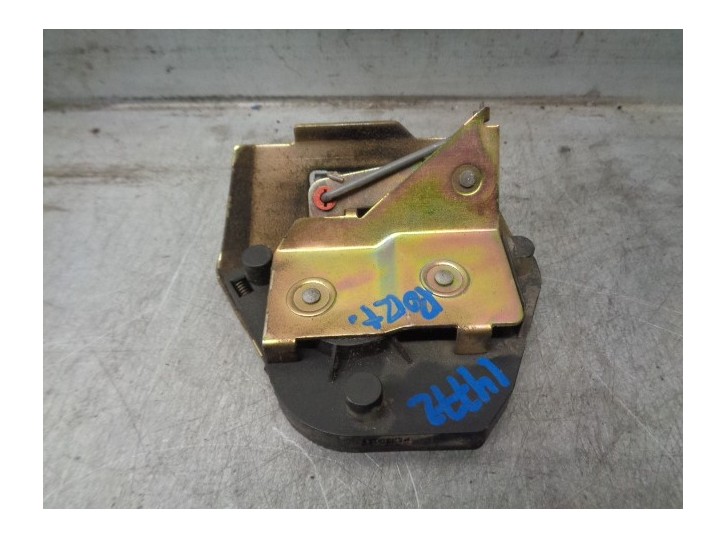 Recambio de cerradura puerta trasera izquierda para citroën c8 2.0 hdi cat (rhz / dw10ated) referencia OEM IAM 9137A7 CORREDERA 