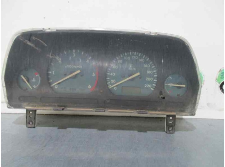 Recambio de cuadro instrumentos para land rover freelander (ln) 2.0 turbodiesel referencia OEM IAM 52010468C H0065228 