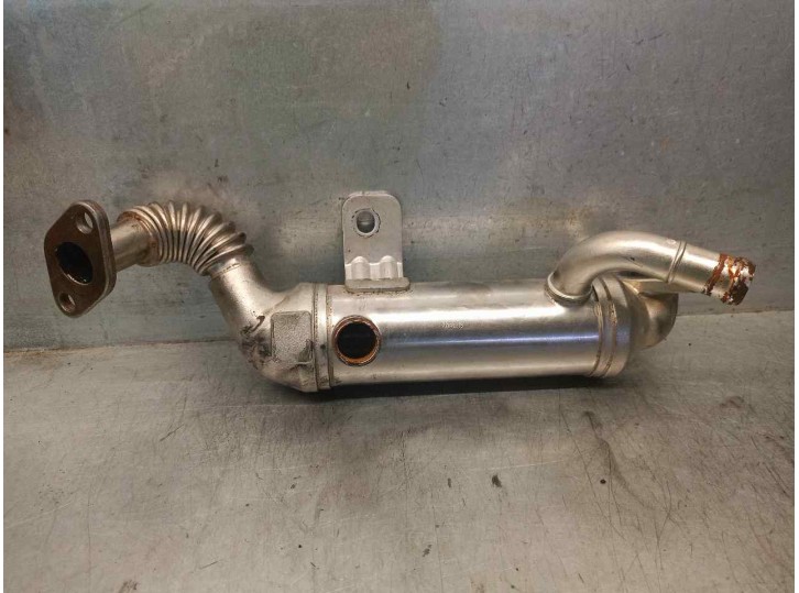 Recambio de enfriador egr para kia cee´d 1.6 crdi cat referencia OEM IAM 284162A410V2  