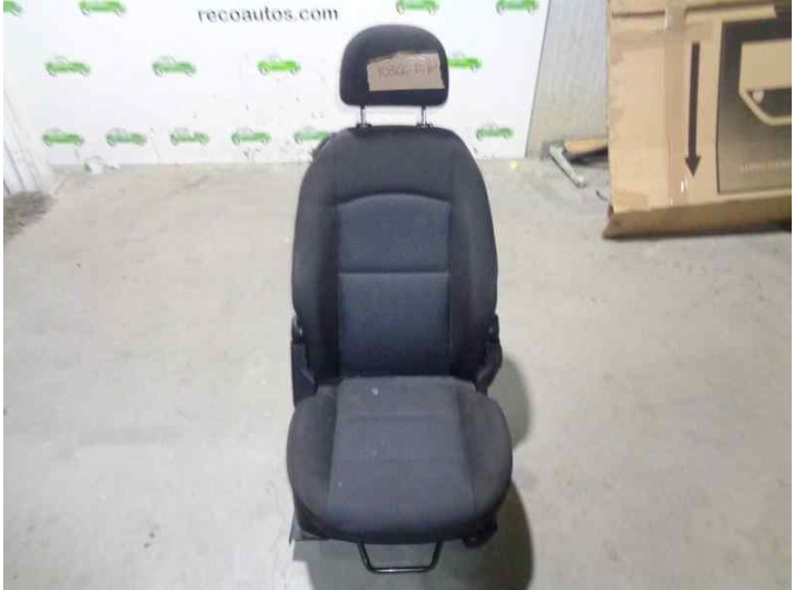 Recambio de asiento delantero derecho para mazda 2 berlina (dy) 1.4 diesel cat referencia OEM IAM TELA NEGRA 5 PUERTAS