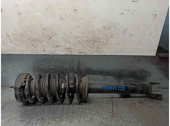 Replacement front left shock absorber for Chrysler 300 C 3.0 CRD cat OEM IAM reference 04782731AE 814903005989 SACHS