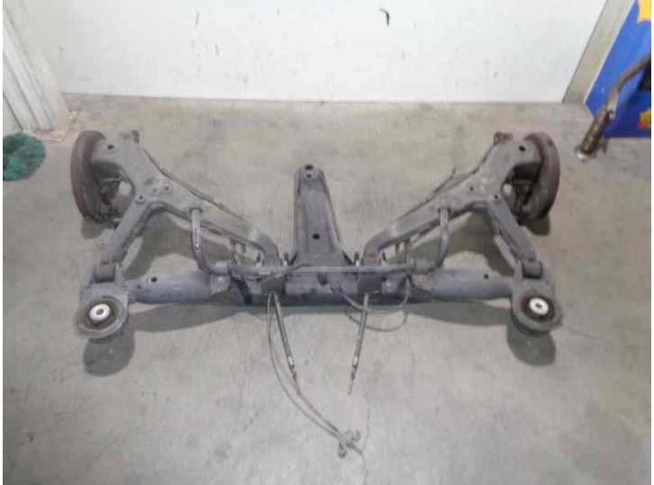 Recambio de puente trasero para seat alhambra (7v9) 1.9 tdi referencia OEM IAM 7M0505093 PARA DISCOS 5 AGUJEROS 