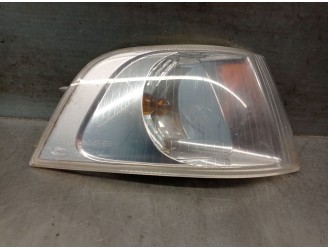 Recambio de faro derecho para volvo v40 station wagon (645) 1.9 di referencia OEM IAM 3345703 3345703 