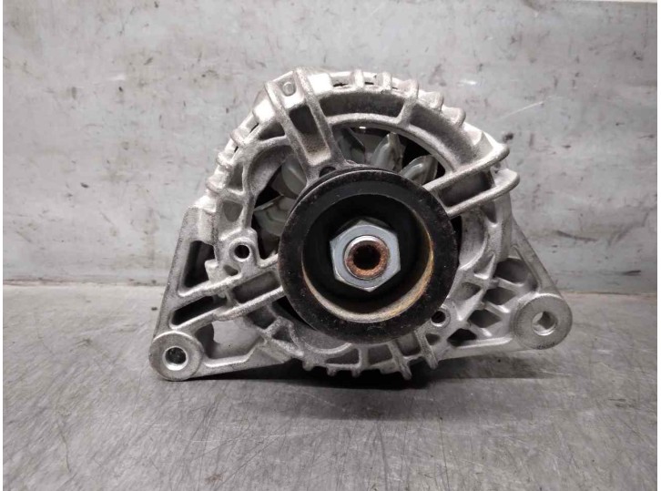 Replacement alternator for Audi A4 saloon (B5) 1.8 20V OEM IAM reference 038903018EX 0124325017 BOSCH