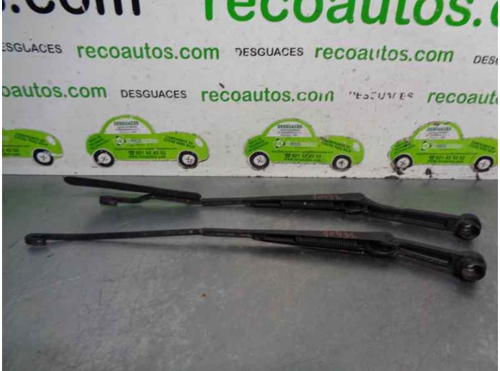 Recambio de brazo limpia delantero derecho para kia sephia 1.5 cat referencia OEM IAM 