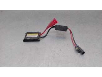 Replacement xenon headlight control unit for Volkswagen Passat Sedan (3B3) 1.9 TDI OEM IAM reference 23000V 