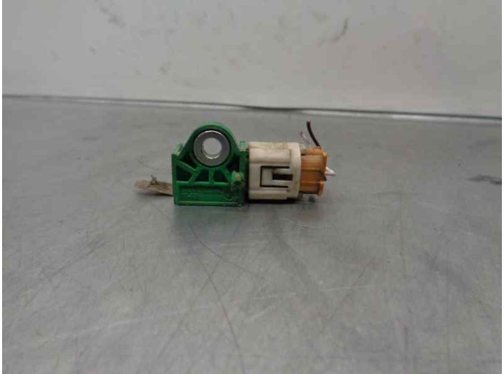 Recambio de sensor impacto para hyundai i20 i (pb, pbt) 1.4 crdi referencia OEM IAM  5WK44052 