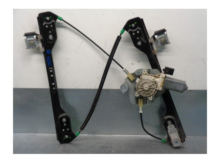 Recambio de elevalunas delantero izquierdo para chrysler 300 c 3.0 crd cat referencia OEM IAM 5065475AE  