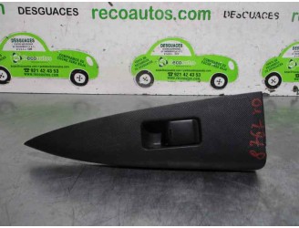 Replacement rear right window regulator switch for Nissan Note (E11E) 1.4 CAT OEM IAM reference 25411ED00B 
