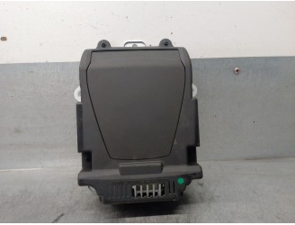 Recambio de pantalla multifuncion para peugeot 3008 1.2 12v e-thp / puretech referencia OEM IAM 9808381480 