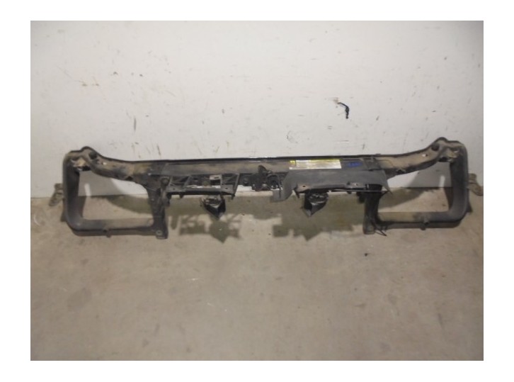 Replacement front panel for Chrysler 300 C 3.0 CRD CAT OEM IAM reference 4805843AG SHEET METAL WITH LOCK 
