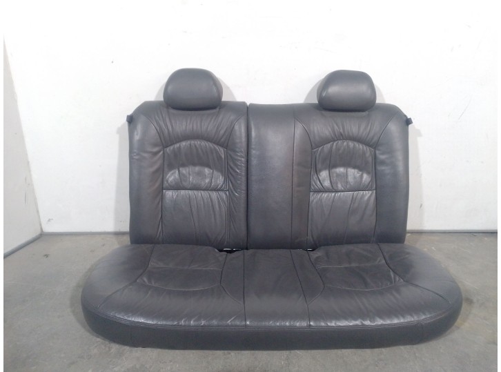 Recambio de asientos traseros para chrysler sebring (jr) 2.0 referencia OEM IAM 466  