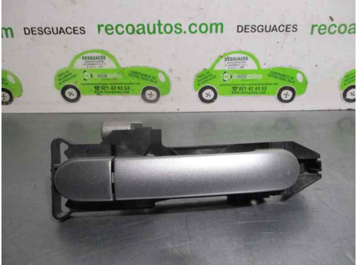 Replacement rear right exterior door handle for Nissan Note (E11E) 1.4 CAT OEM IAM reference 80640AX620 