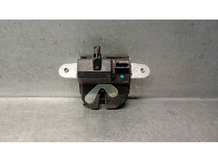 Recambio de cerradura maletero / porton para opel corsa e (x15) 1.3 cdti (08, 68) referencia OEM IAM 39021416 176568 