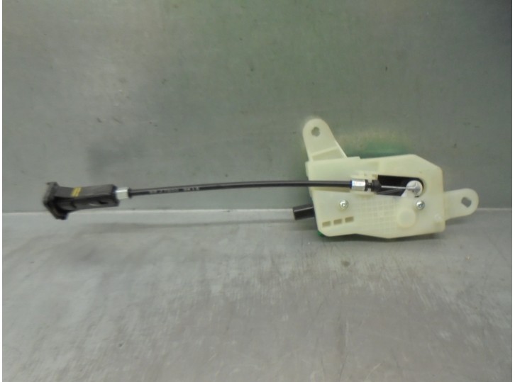 Recambio de motor tapa deposito combustible para kia xceed 1.0 tgdi cat referencia OEM IAM 81550G3000 