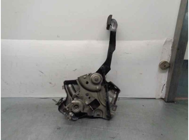 Recambio de palanca freno de mano para volvo s80 berlina 2.4 diesel cat referencia OEM IAM 30793057 